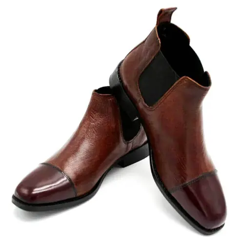 Chelsea zweifarbig Stiefeletten in Braun mit polierter Zehenkappe in Bordeaux. Modell 422