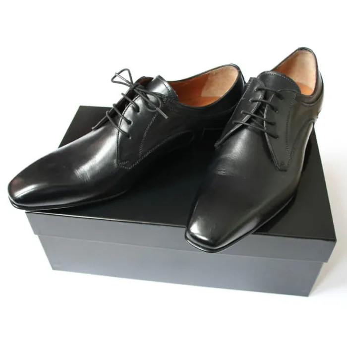 Elegant und schlicht schwarzer Herrenschuh_Modell 111