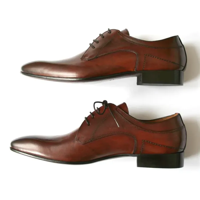 Italienische Eleganz Herrenschnürschuh Seitenansicht_Modell 133