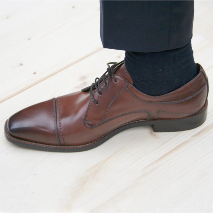Photo-Men´s business shoes-Individual and masculine-Derby_Captoe_Cognac_1 shoe left